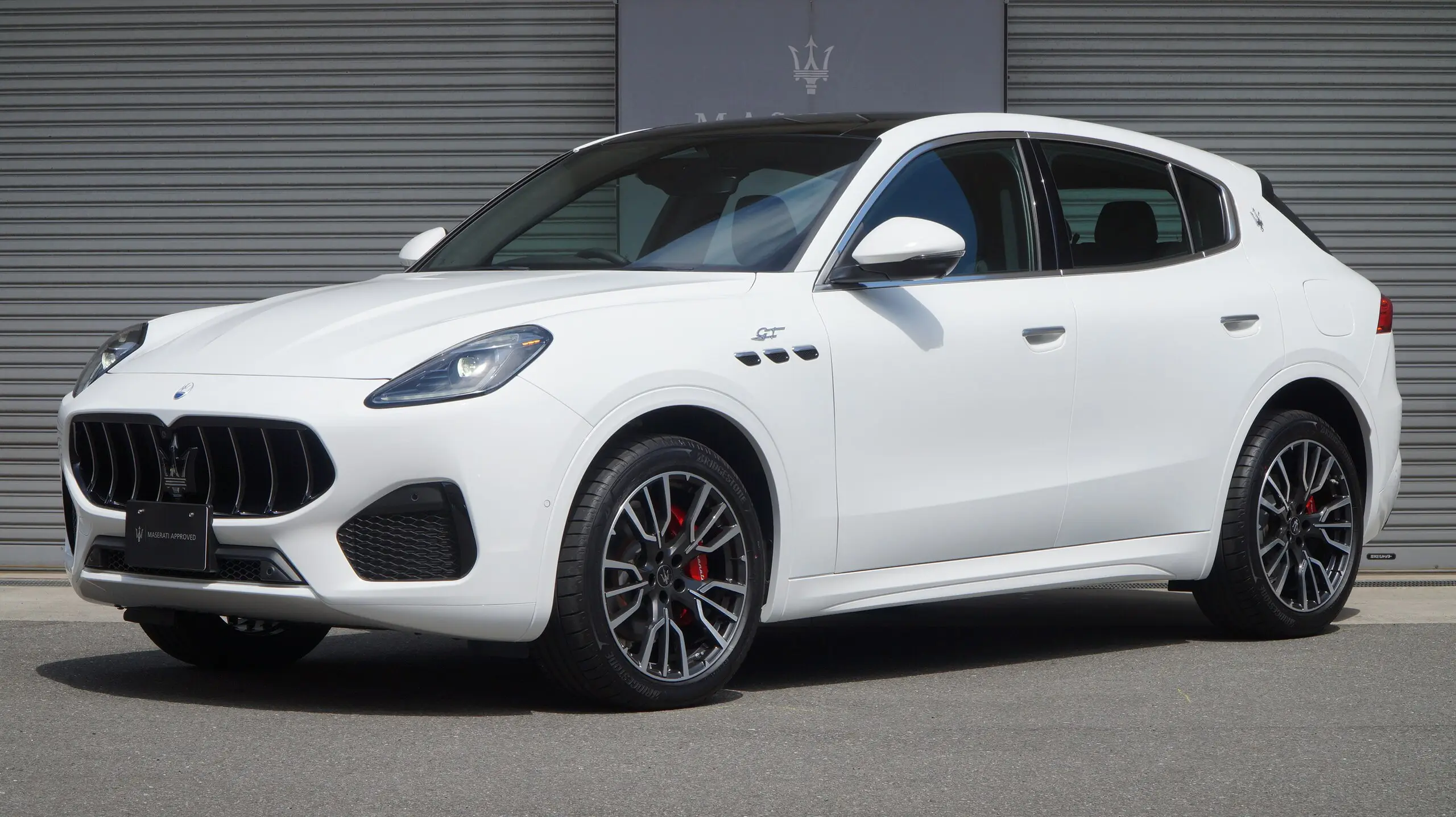 MASERATI グレカーレ GT