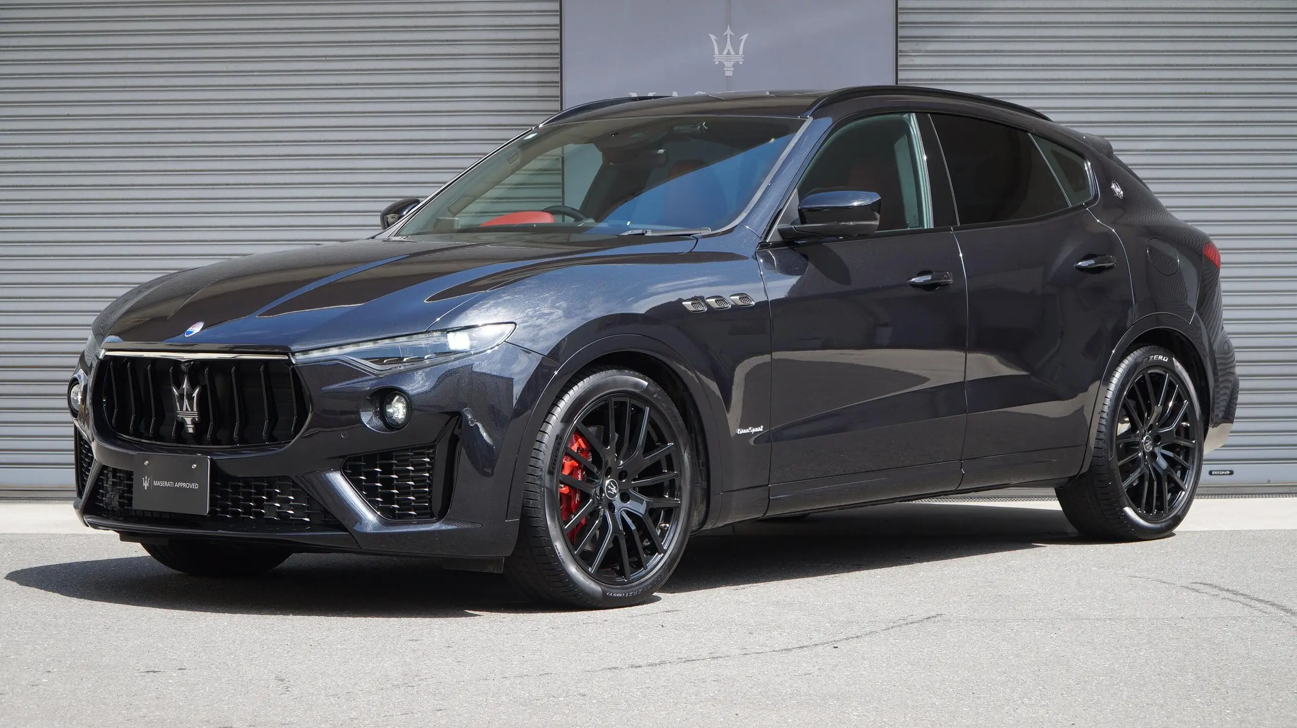 MASERATI レヴァンテ グランスポーツ